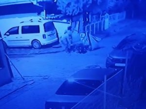 Küçükçekmece’de Kablo Hırsızları Kamerada