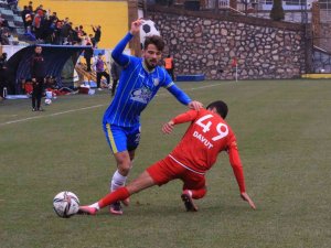 Tff 3. Lig: Belediye Derincespor: 5 - Kardemir Karabükspor:1