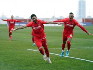 Spor Toto 1. Lig: Ümraniyespor: 3 - Samsunspor: 1