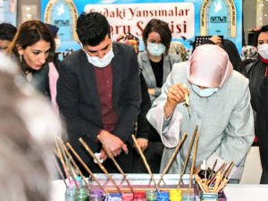 Mardin’de ’Sudaki Yansımalar’ Adlı Ebru Sergisi Açıldı