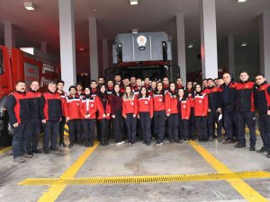 Geleceğin İtfaiyecilerine Zorlu Eğitim