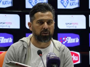 İ̇lhan Palut: "İ̇nanılmaz Hatalar Yaptık"