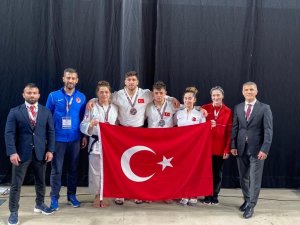 Judoda 1 Gümüş, 2 Bronz Madalya