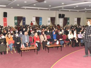 Karatay’da “Aile-eğitimci Buluşmaları” Sürüyor