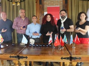 Balıkesir’de Uzmanlar Zeytinyağı Tadımı Yaptı