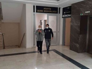 Otobüslerde Yankesicilik Yapan Şüpheli Tutuklandı