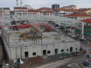Keçiören Sancaktepe’de Hem Pazar Alanı Hem De Kültür Merkezi Yükseliyor
