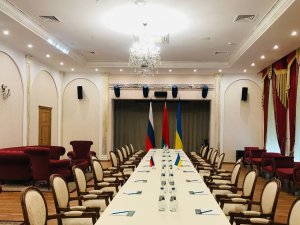 Belarus’ta, Rusya-ukrayna Müzakere Görüşmeleri Başladı