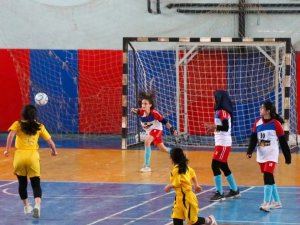 Okullar Futsalda Rekabet Etti