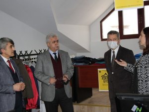 Dpü’nün “Askıda Giysi” Kampanyasına Destek