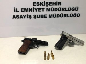 Tıra Ateş Edip Kaçan Otomobildeki 4 Kişi Gözaltına Alındı