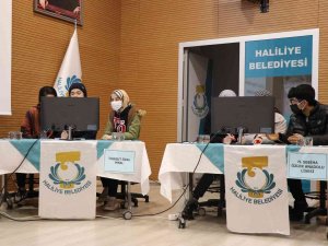 Haliliye’de Liseler Birinci Olmak İçin Yarışıyor