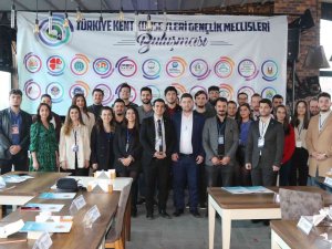 Gençlik Meclisleri Ukrayna-rusya Savaşını Kınadı
