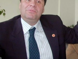 Mustafa Selçuk Evinde Ölü Bulundu