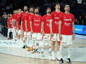 Dünya Kupası Elemeleri: Türkiye: 67 - Yunanistan: 76
