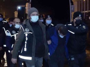 Muş’ta Uyuşturucu Operasyonu: 13 Kişi Gözaltı