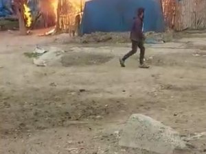 Tarım İşçilerinin Kaldığı Çadırlar Yandı