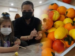 Minik Öğrenciler Osmanlı Mirası Mis Meyve Sabunu Yapmayı Öğrendi