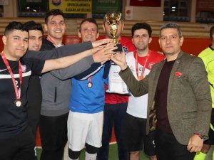 Kurumlararası Futsal Turnuvası Sona Erdi