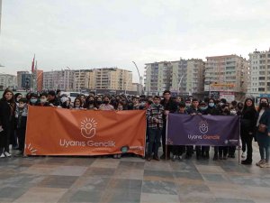 Uyanış Gençlik “Malazgirt 1071” Filmini İzledi
