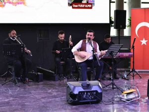 Osmangazi’de Aşık Veysel Türküleri Yankılandı