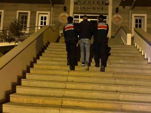 8 Yıl Hapis Cezası Bulunan Şahıs Jandarmadan Kaçamadı