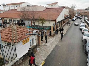 Aksaray’da Okul Ve Öğrenciler Dron İle Takip Edilip Denetleniyor