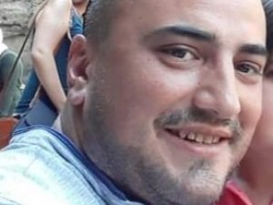 Dur İhtarına Uymadı, Polise Çarpıp Kaçtı
