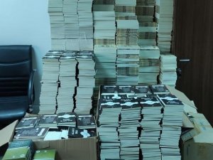Toplatma Kararı Bulunan Ve Bandrolsüz Kitaplara El Konuldu