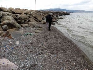 Bandırma’da İki Aydır Çekilen Deniz Eski Haline Gelmedi