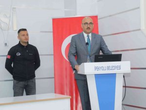 İ̇pekyolu’da ‘Birey Ve Aileler İ̇çin Afet Bilinci’ Eğitimi