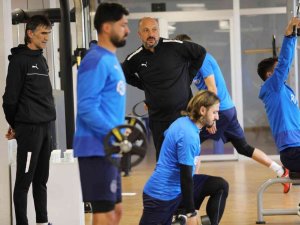 Afyonspor, Diyarbekir Spor Maçı Hazırlıklarına Başladı