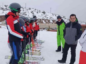 Kabadüzlü Öğrenciler, Kayak Yarışmalarında Ordu’yu Temsil Edecekler