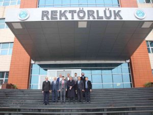 Prof. Dr. Sami Güçlü, Rektörümüz Karacoşkun’la Bir Araya Geldi