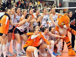 Eczacıbaşı Dynavit, Cev Kupası’nda Finalde