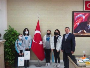 Öğrenciler Okul Dergisini Dijitale Taşıdı