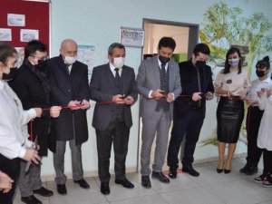 Atıklardan Kütüphane Kurdular