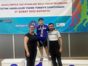 Kayserili Sporcular, İ̇şitme Engelliler Yüzme’de 11 Madalya Kazandı