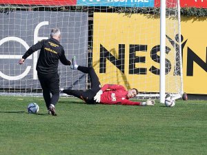 Galatasaray’da Konyaspor Maçı Hazırlıkları Sürüyor