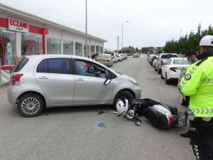 Motosiklet Sürücüsünü Kazada Taktığı Kask Kurtardı