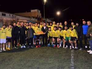 Yunusemre Belediyespor, Horozköyspor’un Antrenmanını Ziyaret Etti