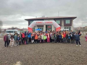 Bingöl’de 93 Sporcu Şampiyonluk İçin Ter Döktü