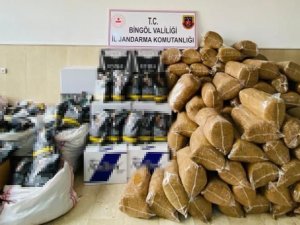 Bingöl’de Uygulama Noktasında Durdurulan Kamyonetten 1 Ton Kıyılmış Tütün Ele Geçirdi