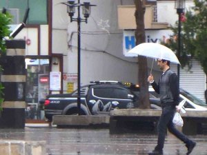 Meteoroloji’den Diyarbakır Ve Çevre İller İçin ’Sarı Kodlu’ Uyarı