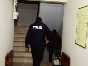Kocaeli’de Aranan 22 Şahıs Yakalandı