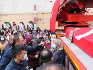 Görevi Başında Vefat Eden İtfaiye Personeline Hüzünlü Tören