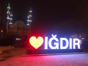 Iğdır İçin Kuvvetli Rüzgar Ve Fırtına Uyarısı