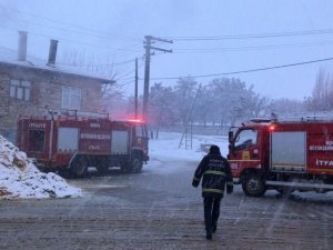 Konya’da İki Katlı Evde Yangın Paniği