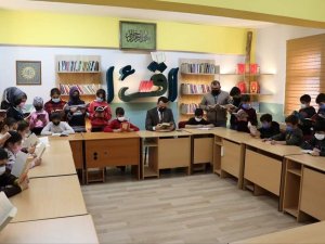 Kaymakam Çelik Öğrencilerle Bir Araya Geldi