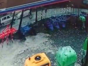 Otomobil Sürücüsü İle Yayanın Dikkatsizliği Kaza Getirdi